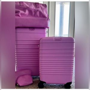 🩷ISO IN SEARCH OF BEIS BERRY🩷